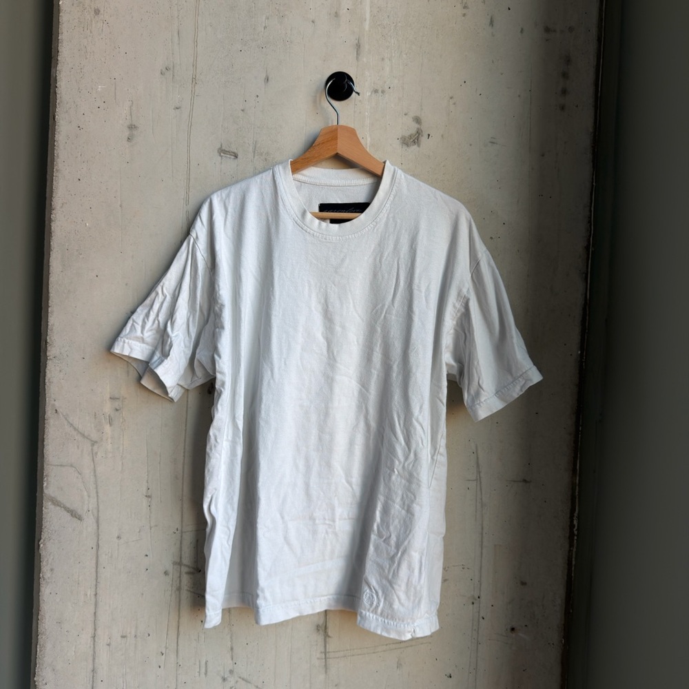 Aaron Levine White T-Shirt crew